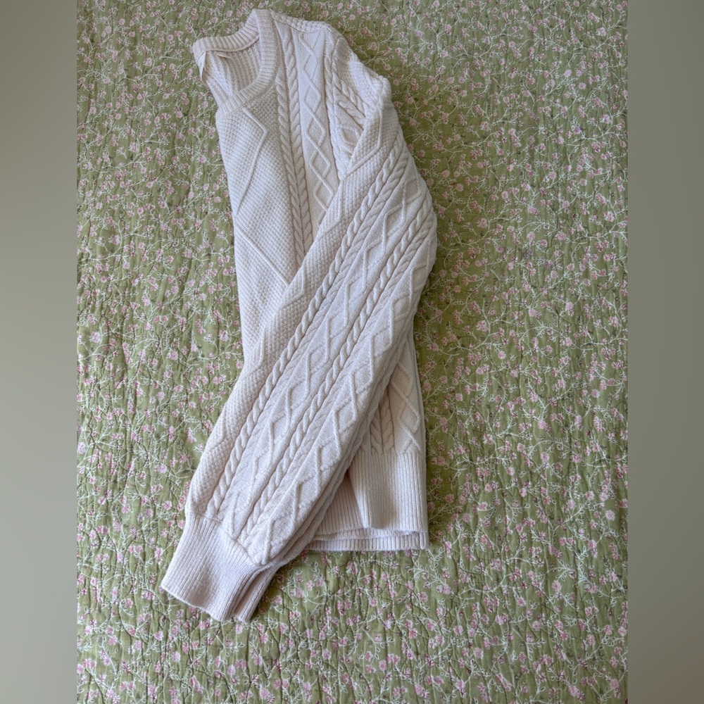 Cyrus Cream Cable Knit Sweater Ivory Size M Academy Preppy - Picture 14 of 16